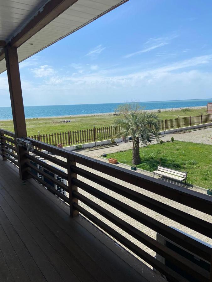 Al Mare Hotel Pizunda Bagian luar foto